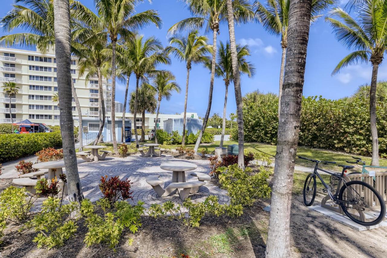 Aparthotel Singer Island Stunner 2 Br Palm Beach Shores Exterior foto